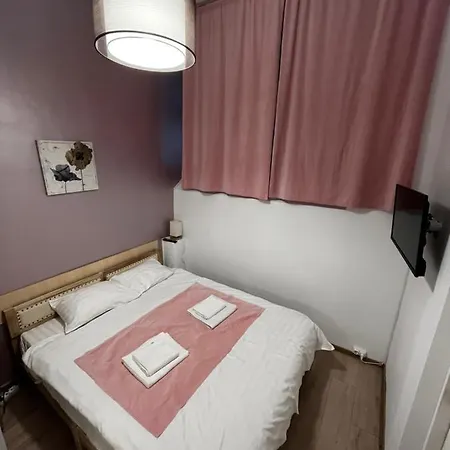 Mira Duo Homestay *
